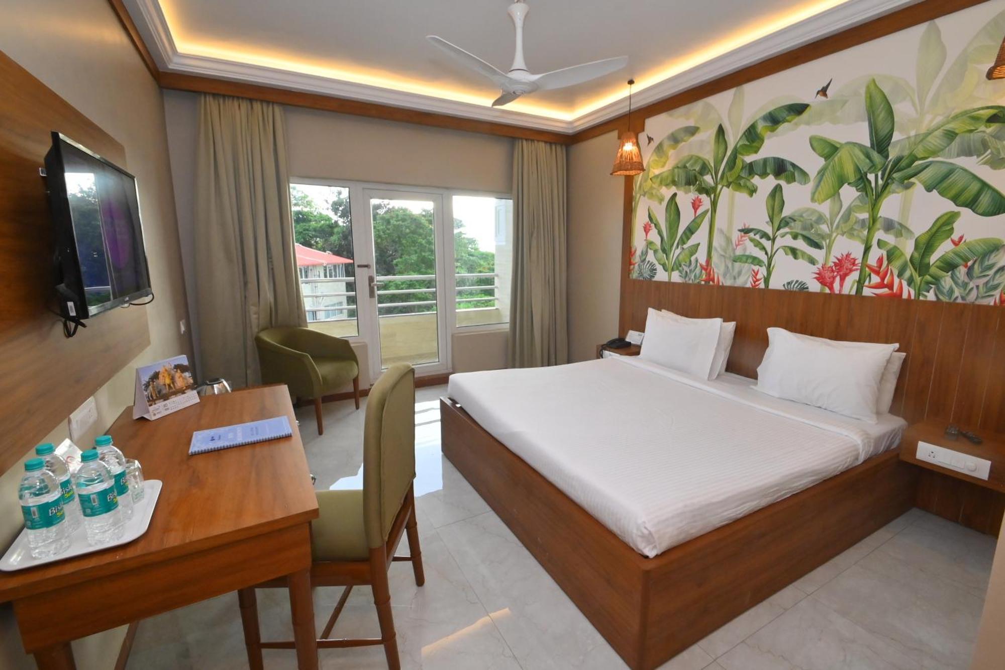 فندق Rns Residency Sea View Māvalli المظهر الخارجي الصورة